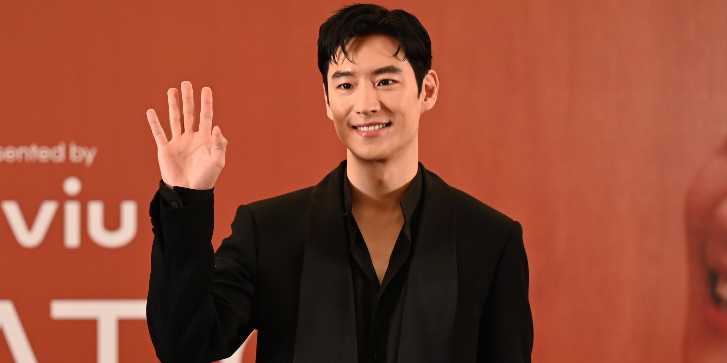 Lee Je-Hoon Calls S'Pore One Of Favourite Countries To Visit, Surprised  When Taxi Drivers