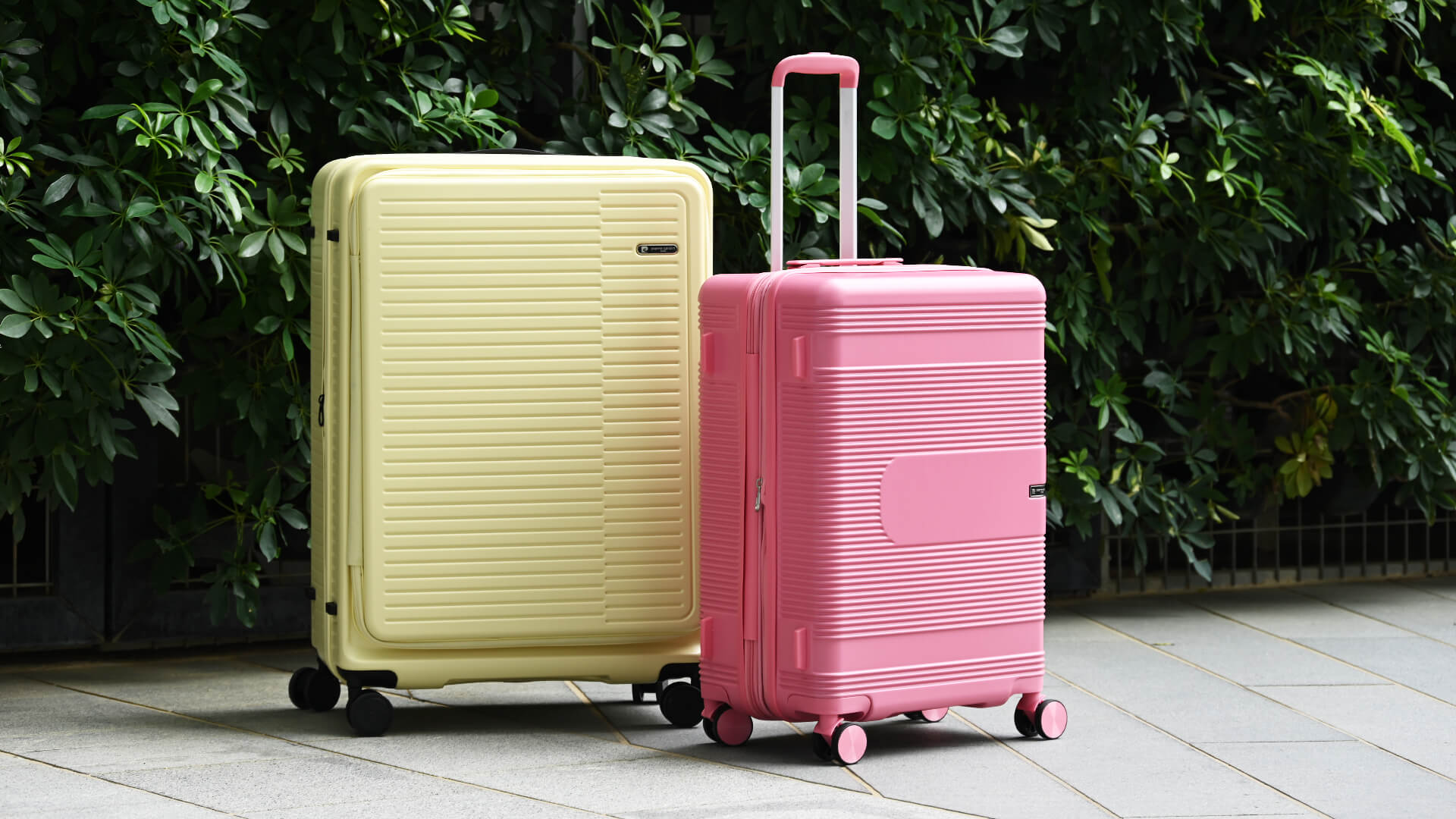 Suntec Atrium Sale Has Up To 70% Off Branded Luggage, Gear Up For June ...