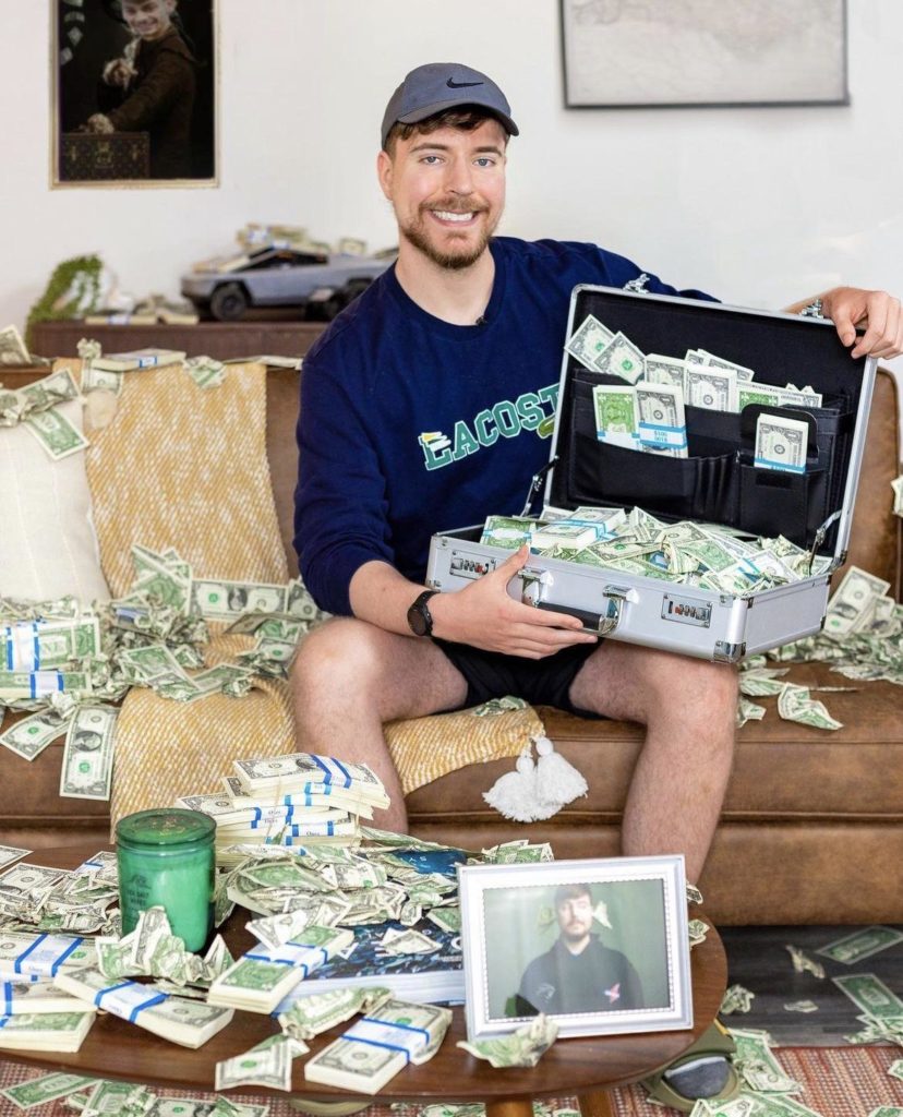 S’pore Artist Wins S$13K In Viral MrBeast Giveaway, Posted Drawing Of ...