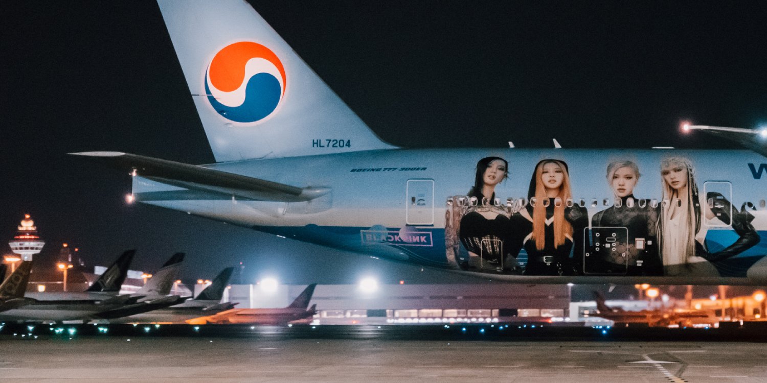 Blackpink-Themed Korean Air Plane Lands At Changi Airport, See The Girls Light Up The Sky