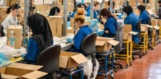 M'sia Woman With Medical Degree Feels Like 'Failure' Working In Factory, Parents Wanted Her Near Home