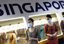SIA Employees Reportedly Getting Up To 8 Months' Bonus, Airline Recorded Highest Profits Ever
