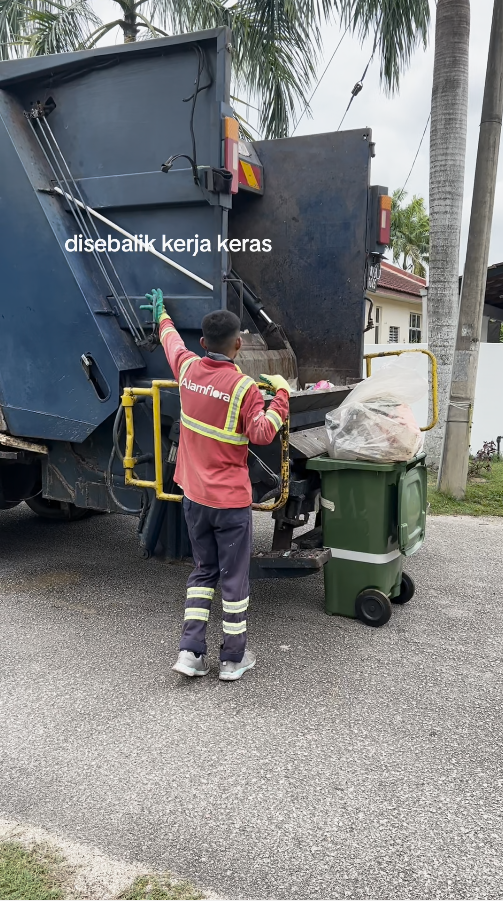 rubbish collector support family