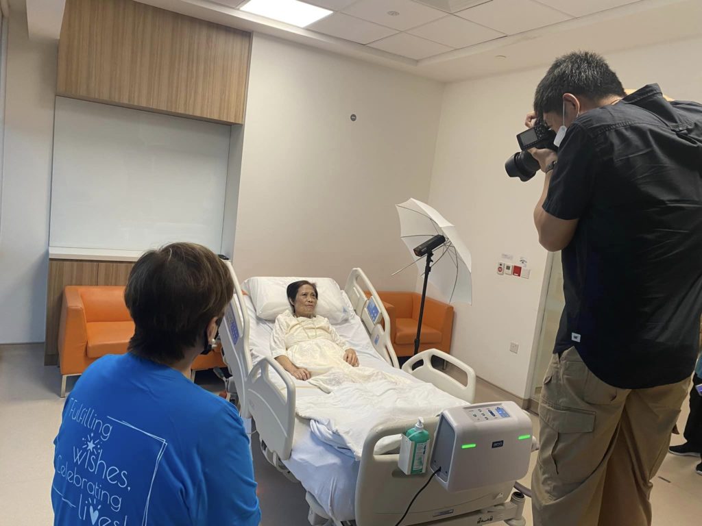 S'pore Cancer Patient Wants Tailored Dress & Good Funeral Photo