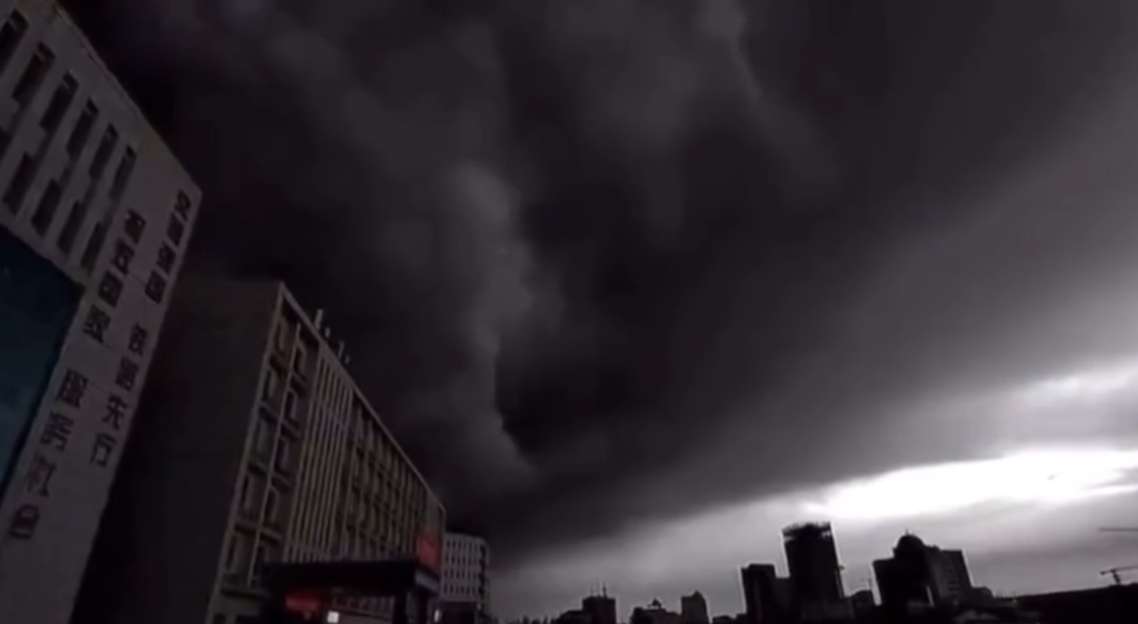 Woman Violently Flies Across Road As Typhoon Saola Rips Through Hong Kong