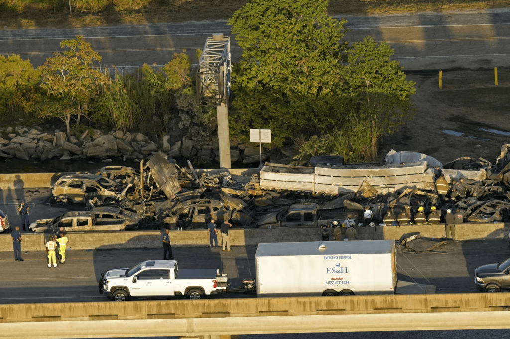 At Least 7 Killed In US Highway Crash Involving 158 Vehicles, Accident ...