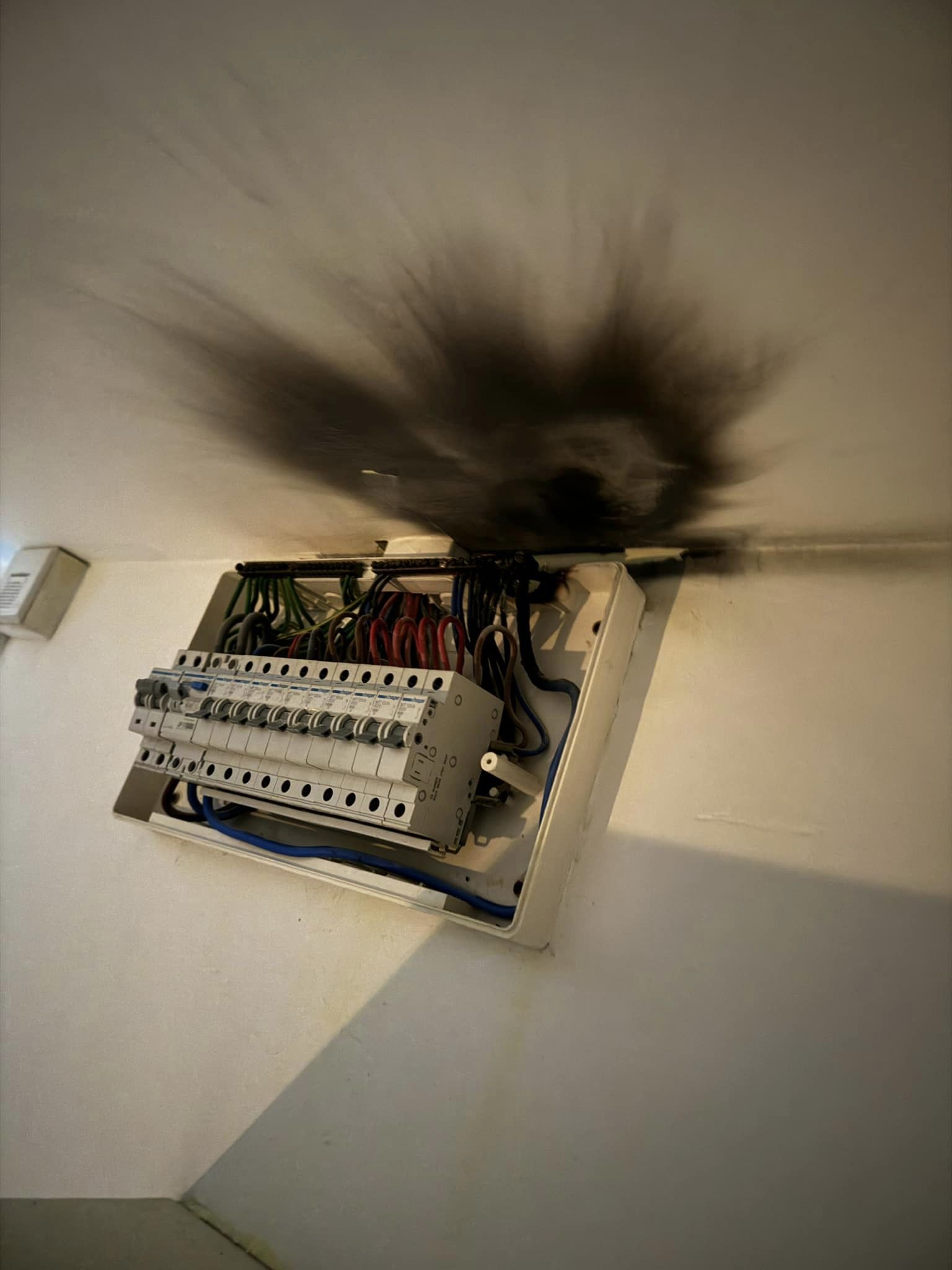 circuit breaker fire