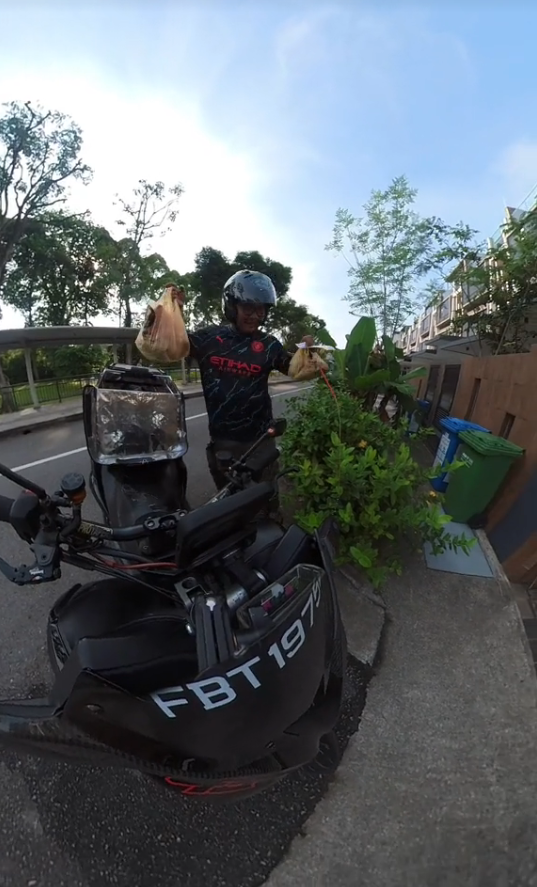 'Simple things can make one's day': Delivery rider moved after customer ...