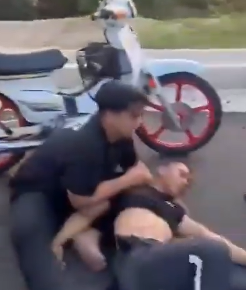 Violent crash motorcycle Malaysia 2