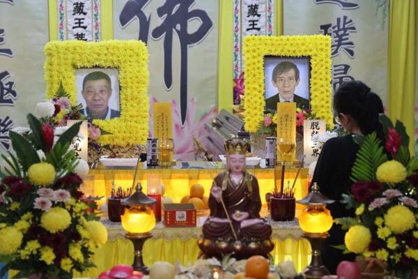 2 brothers die one day apart, cremated on the same day