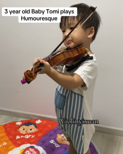 3-year-old violin prodigy plays humoresque