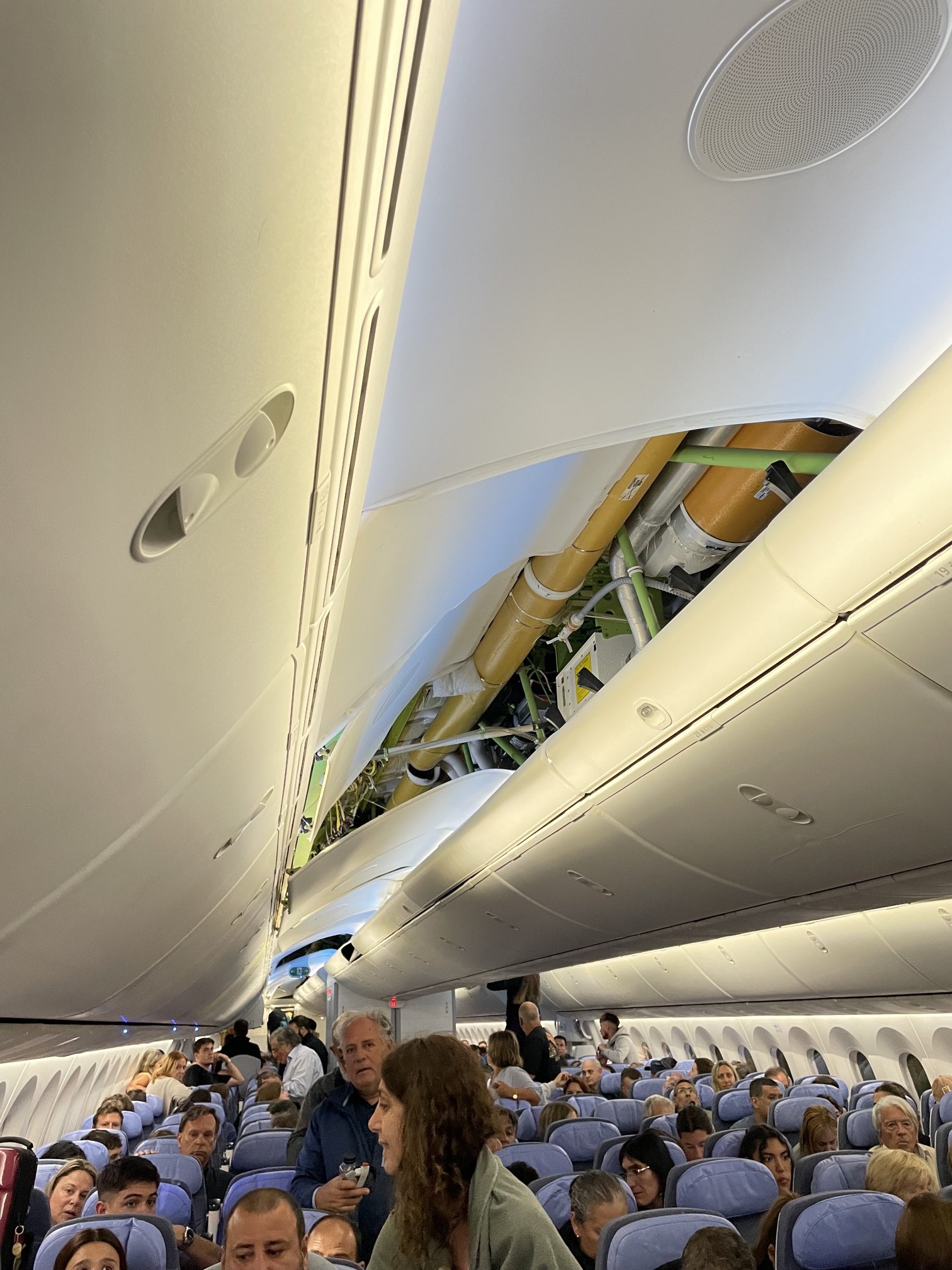 Air Europa plane turbulence 3