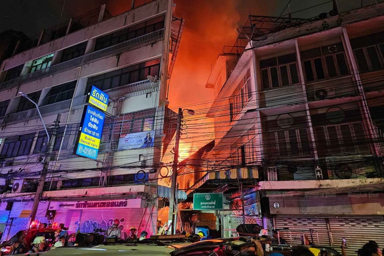 bangkok fire chinatown 1