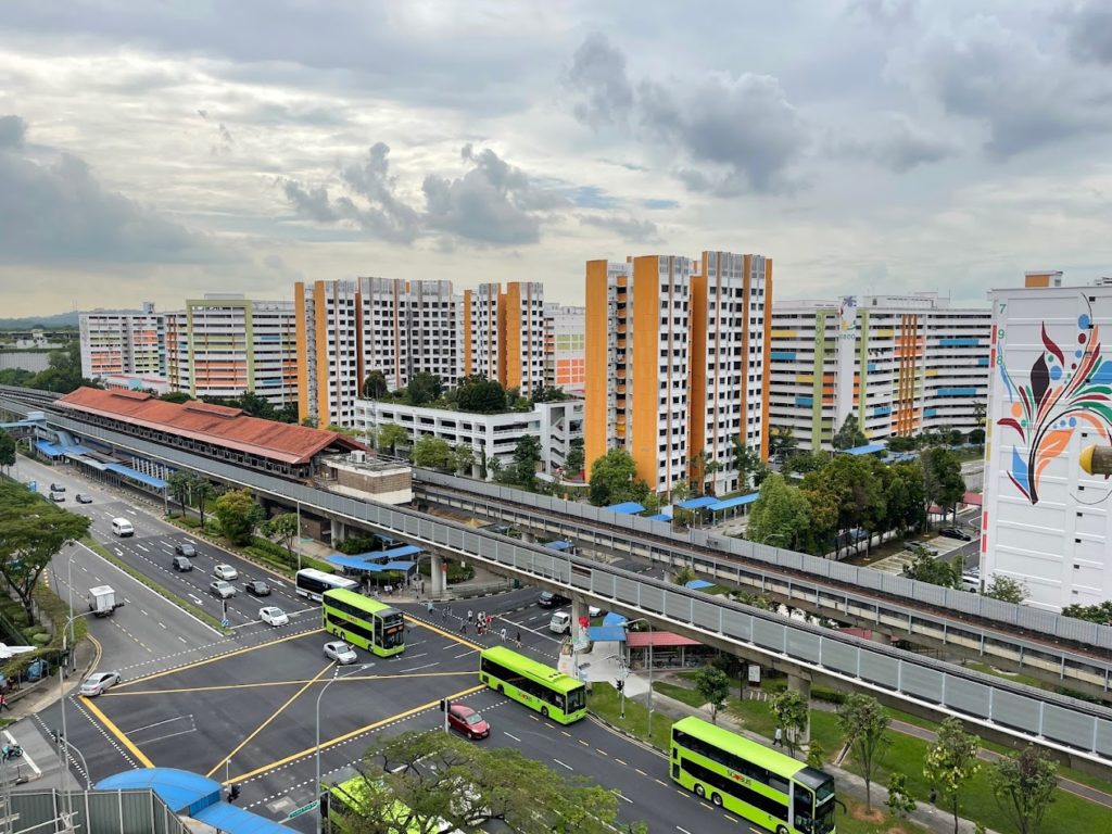 S pore Man Raises Concern Regarding Male Cleaners In Female Restrooms s-pore-man-raises-concern-regarding-male-cleaners-in-female-restrooms