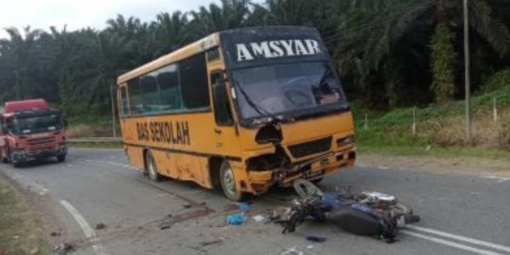 Motorcyclist in M’sia dies in collision with school bus, driver found ...