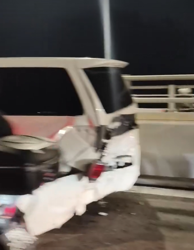 woodlands-checkpoint-crash