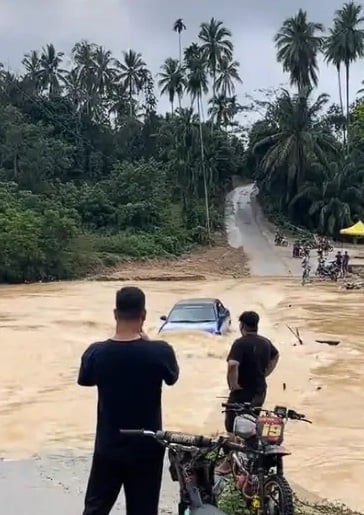 proton cross river