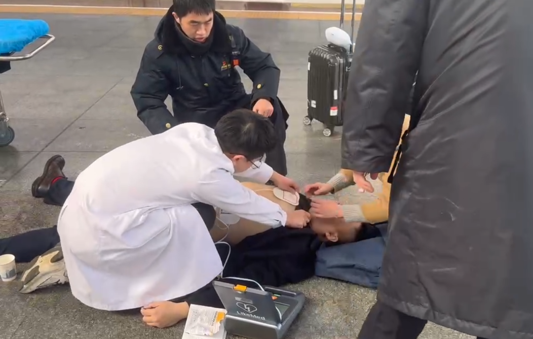 china heart attack work cpr