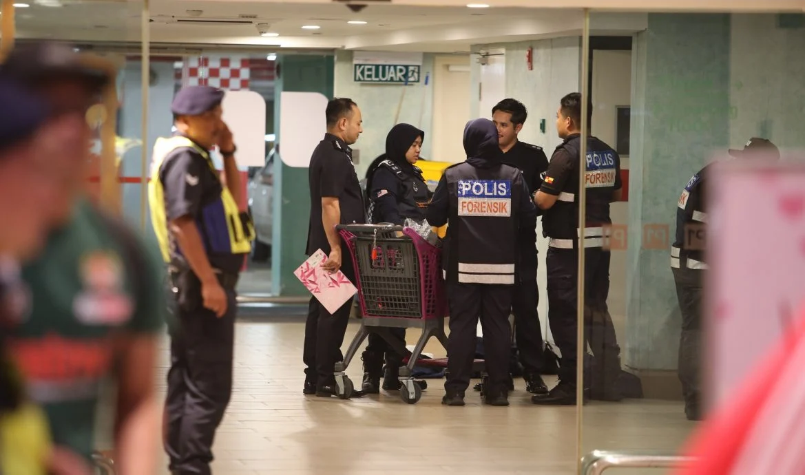 malaysia mall shooting