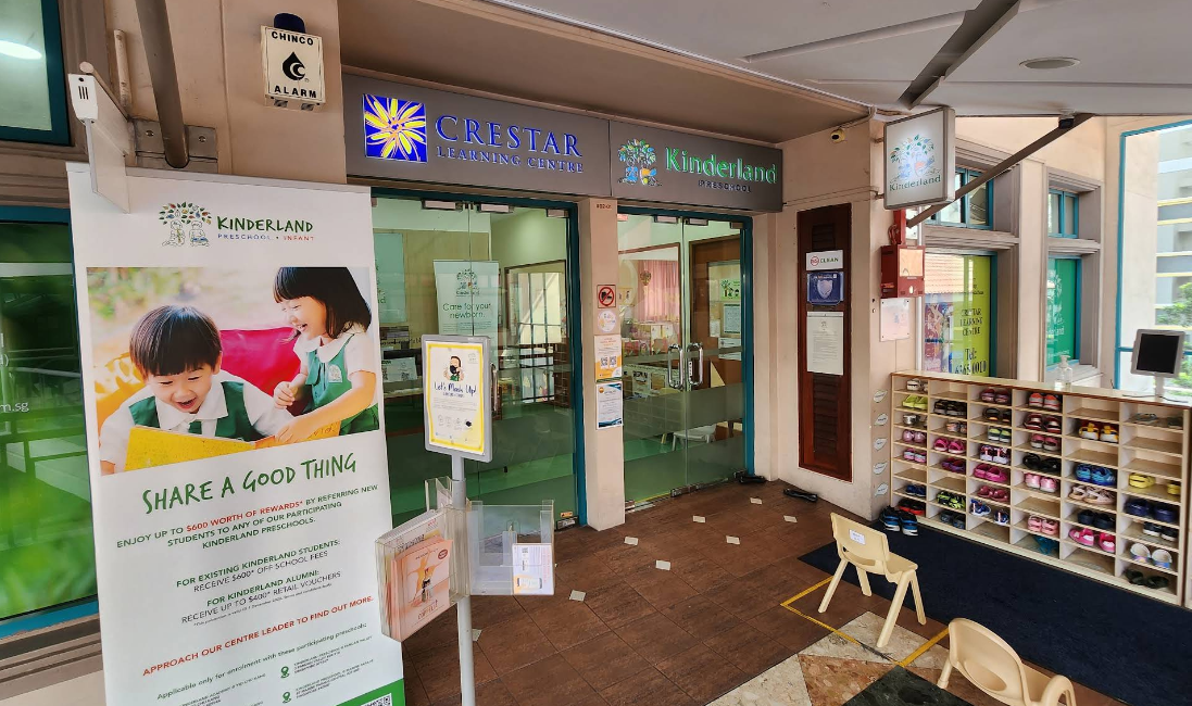 teacher force children