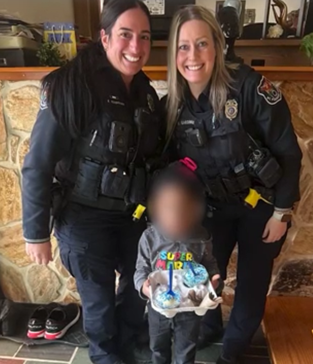 boy mother ice cream