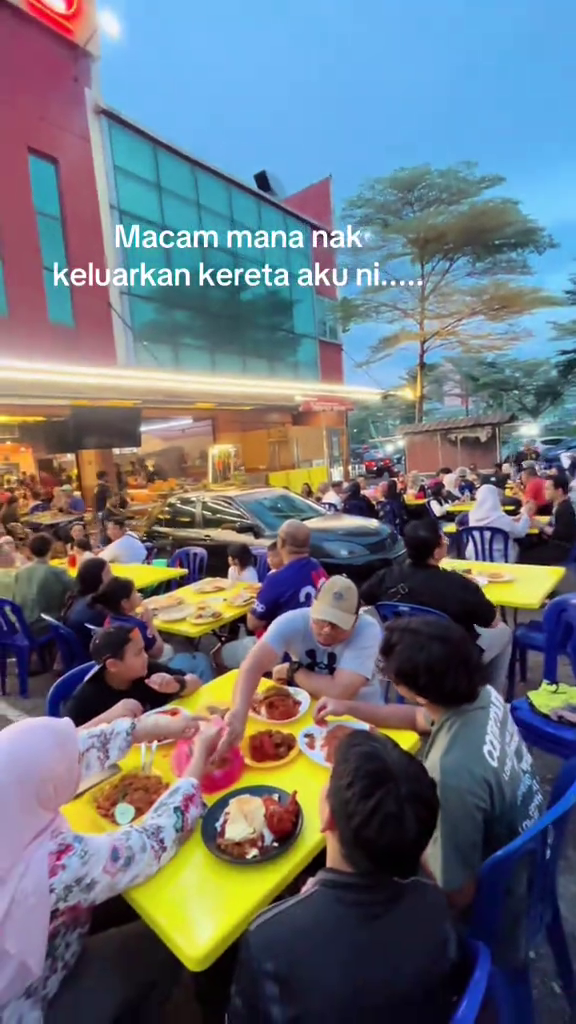 driver carpark night market stuck