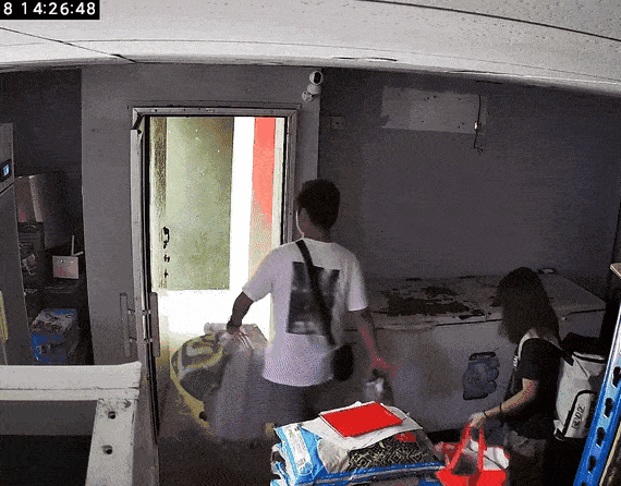 girl ran away home (1) (1)