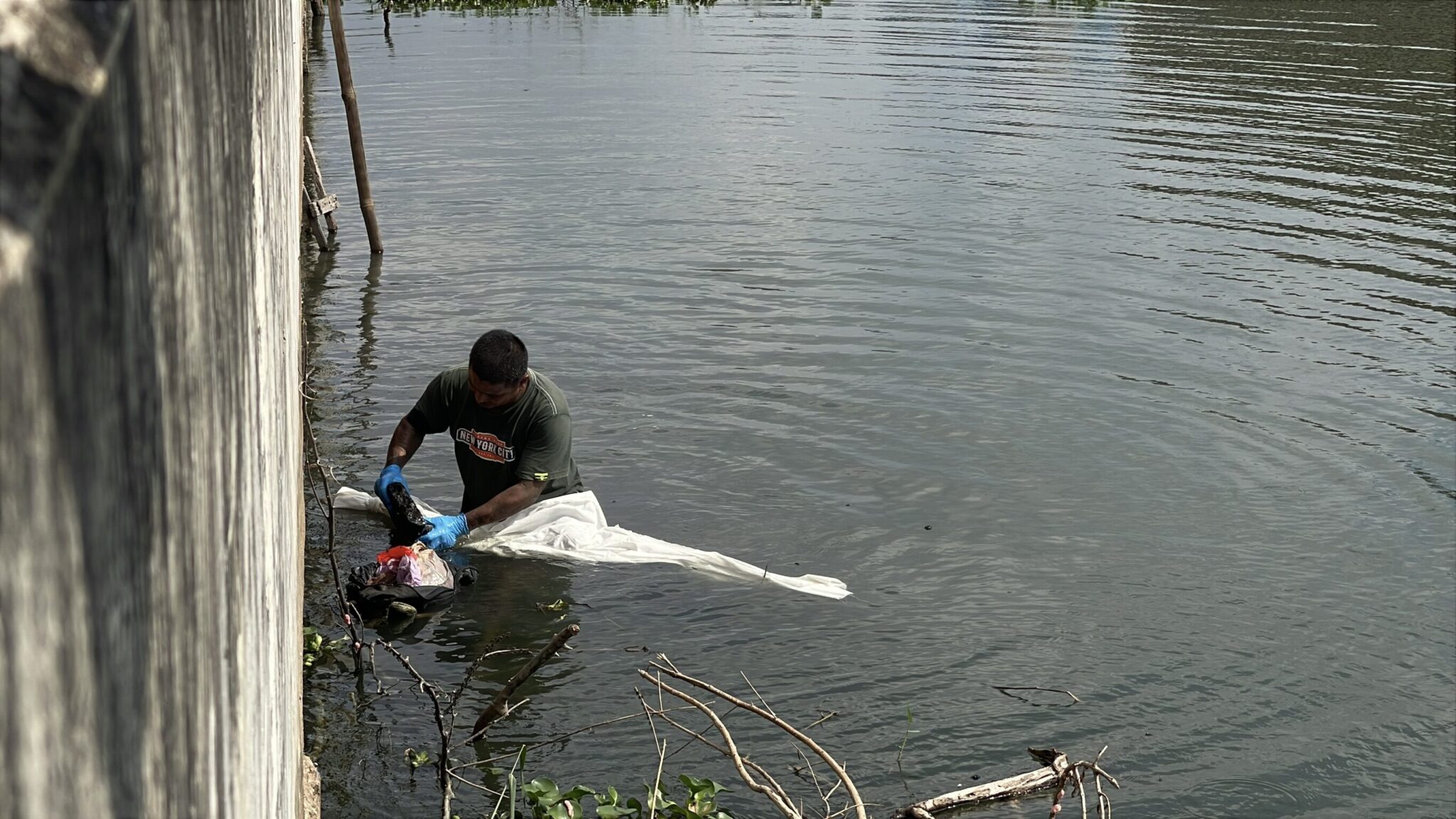 infant body backpack