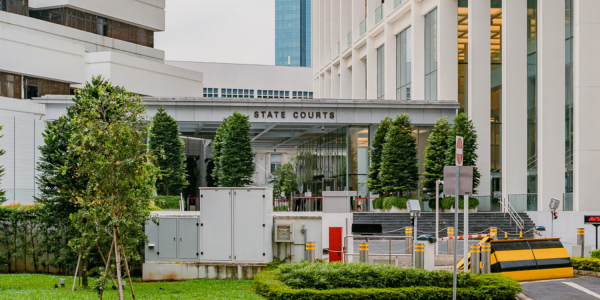 Lululemon false refunds