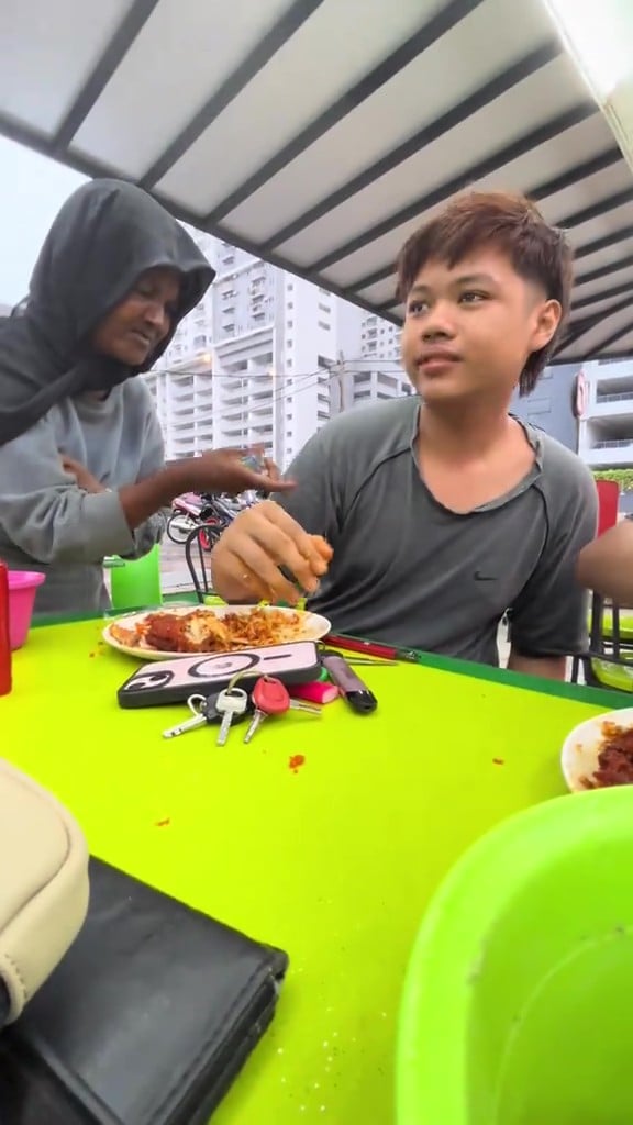 Beggar hits cigarettes