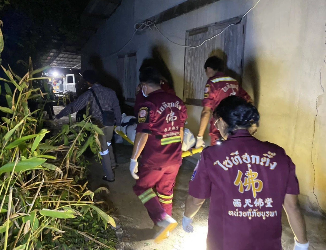 woman septic tank thailand
