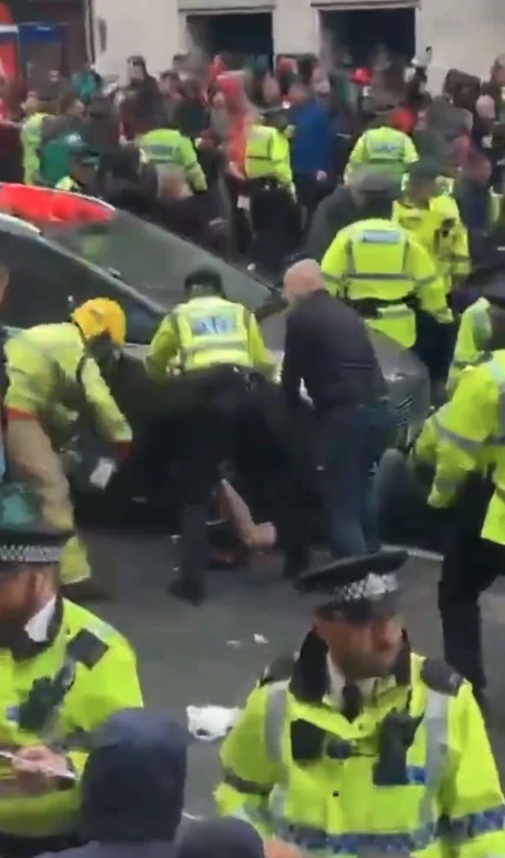 car liverpool title parade 