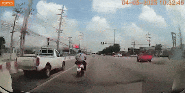 motorcyclist thailand low-hanging wire dashcam