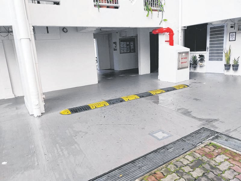 speed bumps hdb void deck (1)
