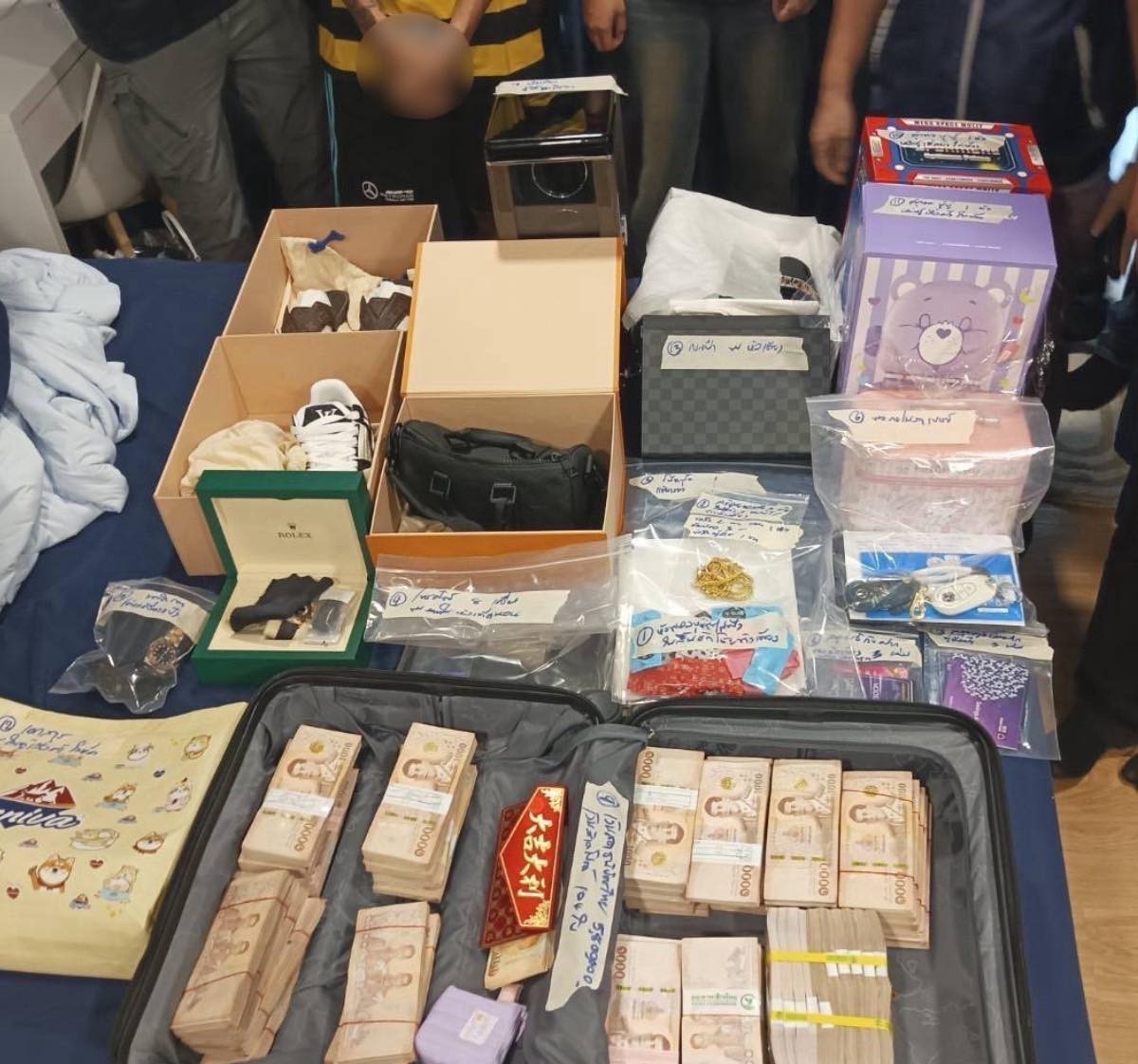 arrested selling vapes