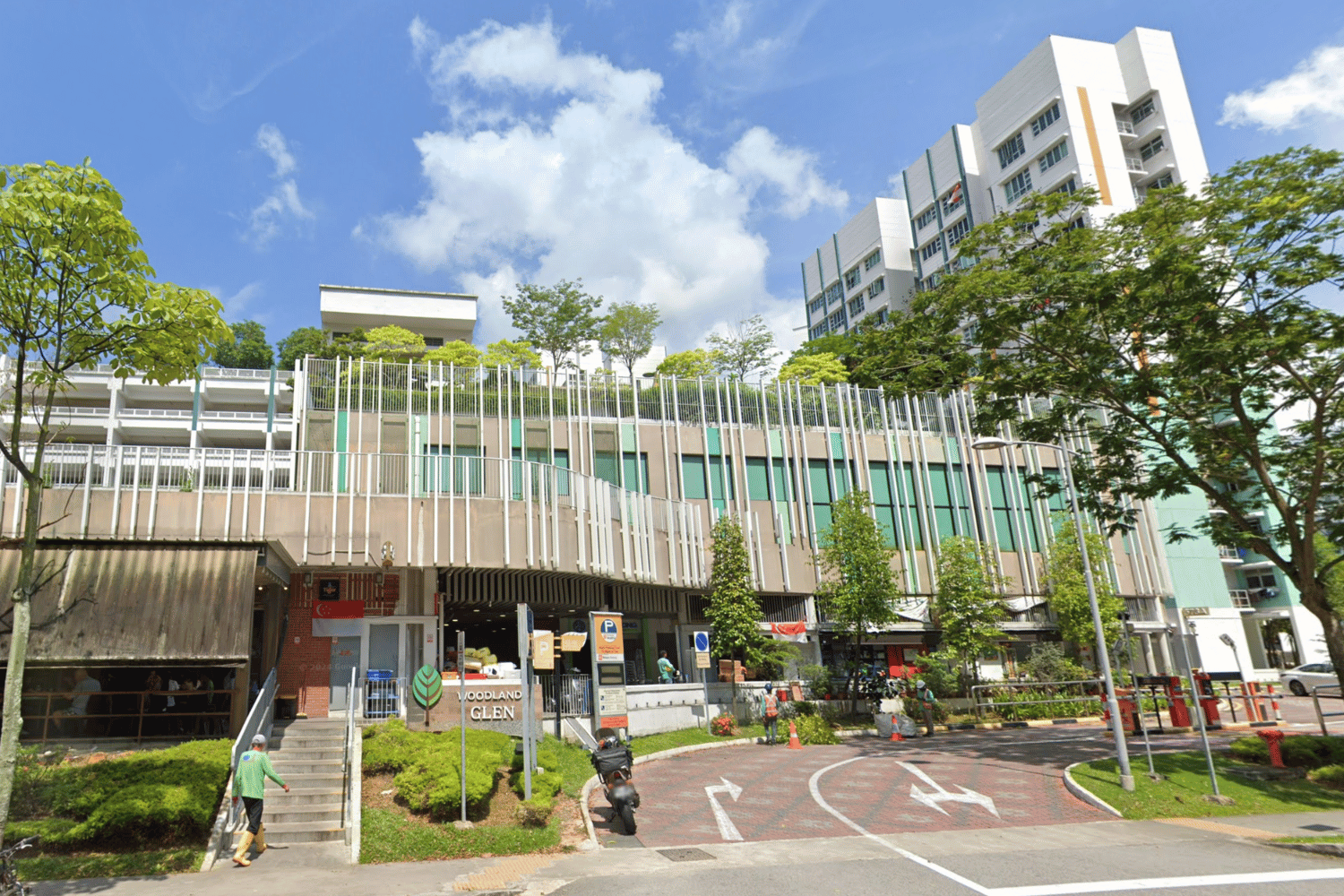 Scratching victim knife