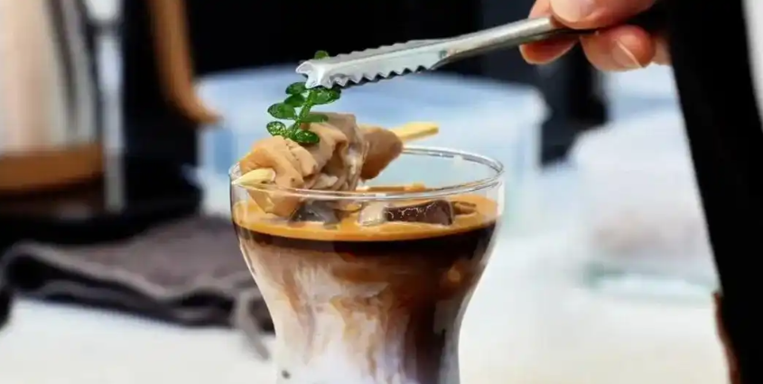 coffee pork intestine