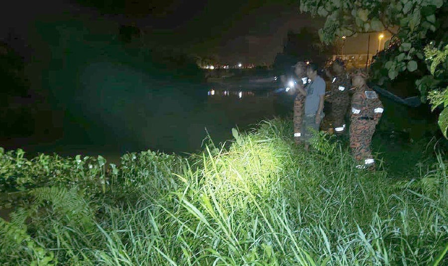 man crocodile fishing