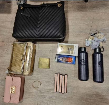 steals changi airport