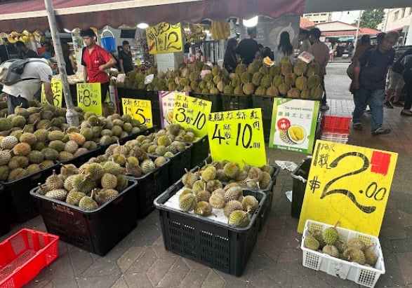 durian price war