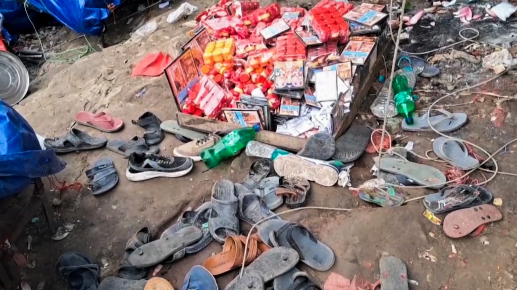 electric wire temple india (2)