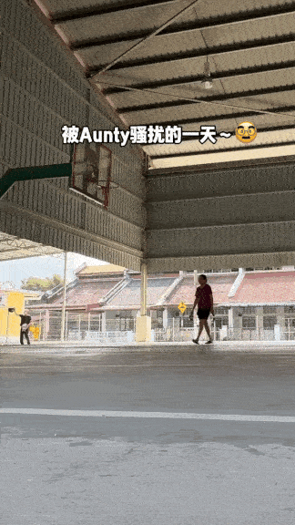woman bangs pots basketball clip