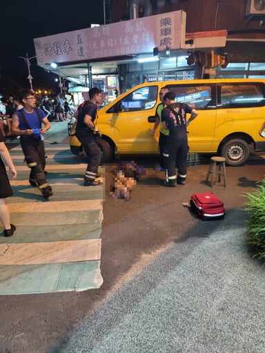 taxi driver crushed van