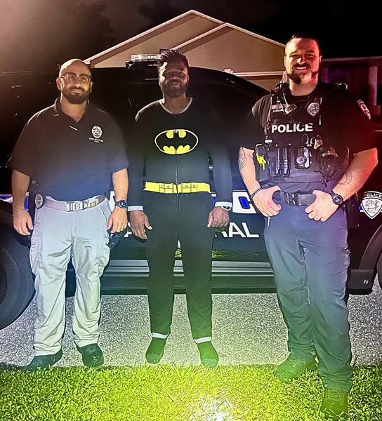 batman pajamas robbery police