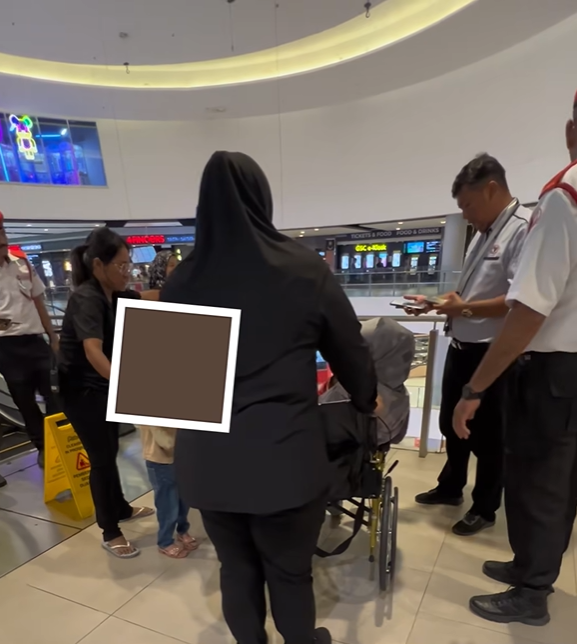 boy sandals escalator