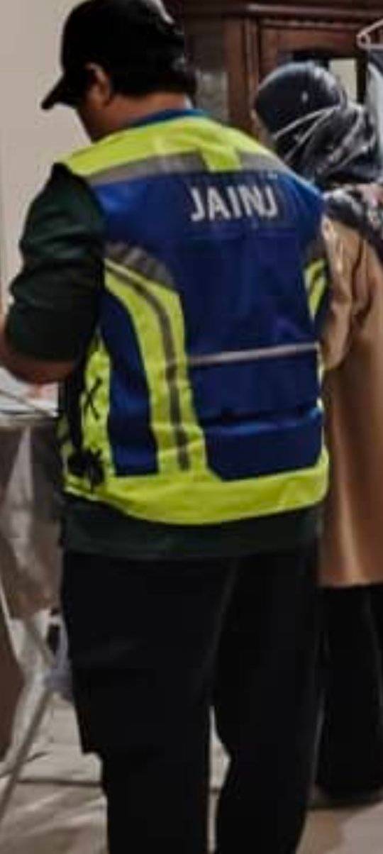 married man cheating restroom arrest