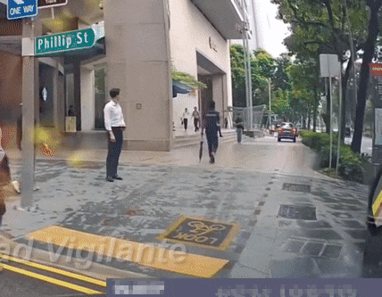 Mercedes footpath ocbc