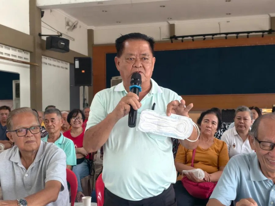 sanitary pads protest DAP