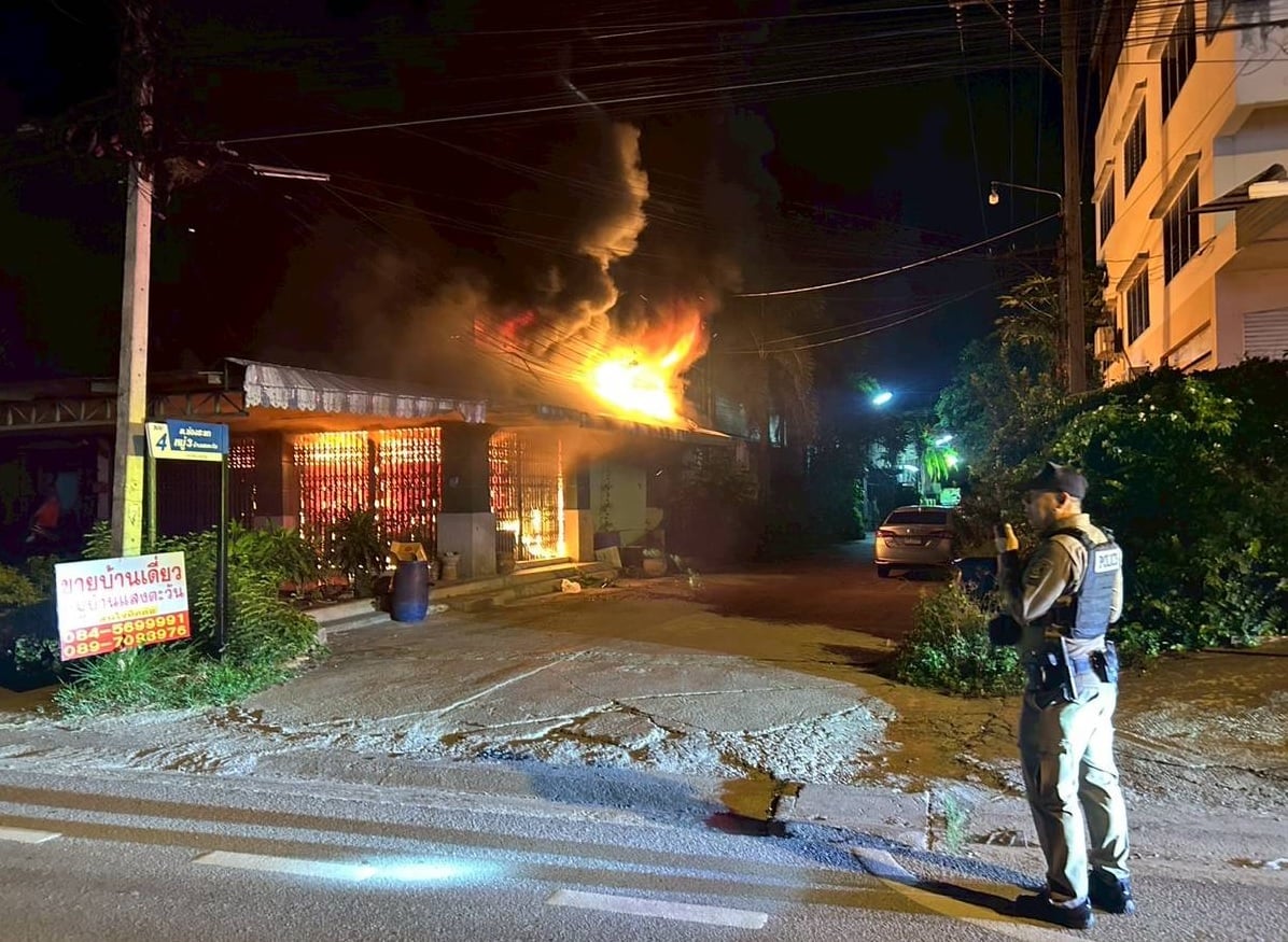 textiles shop fire iron police