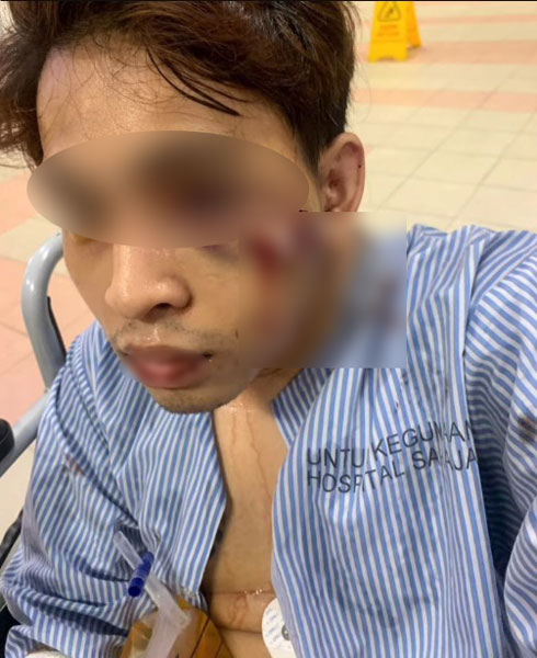 singaporean assaulting driver